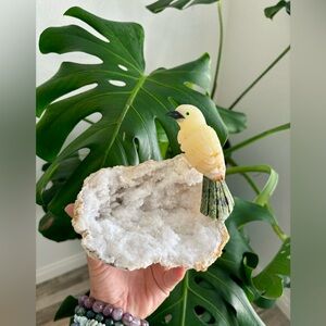 Bird carving on Quartz Geode